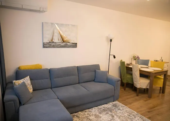 Apartment Sea View Warna