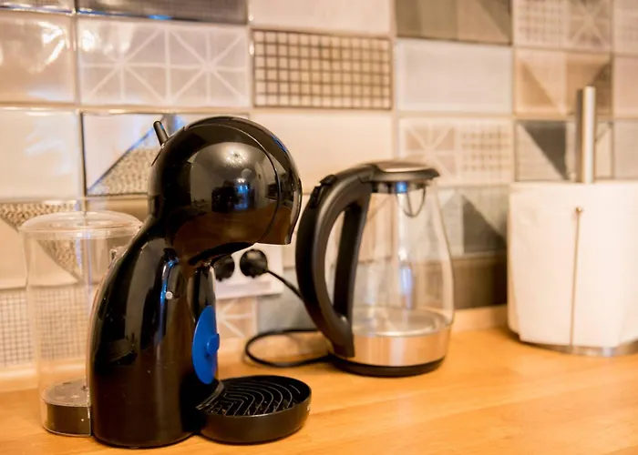 Sea View Apartment *